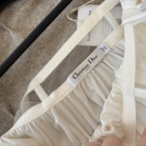 Christian Dior Model Number: 211J39A610 - Picture 2 of 6